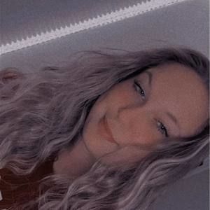 Meet your Posher, Zoe